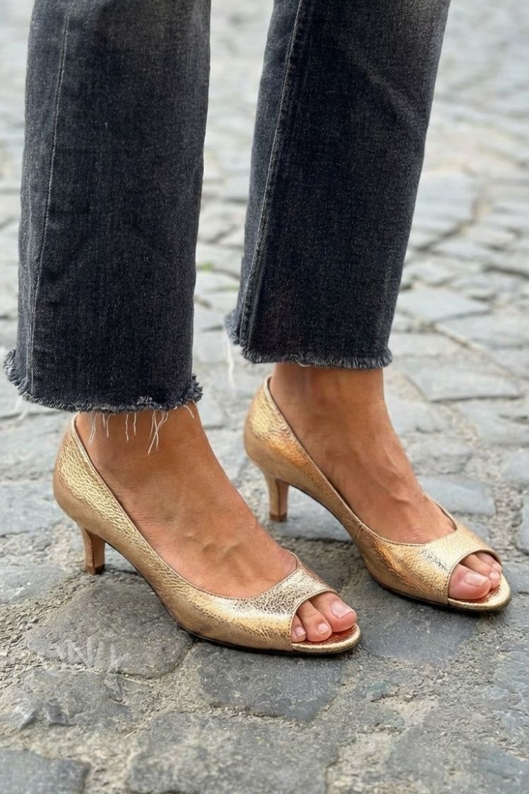 Isla - Low Heel Sandals with Open Toe for Summer