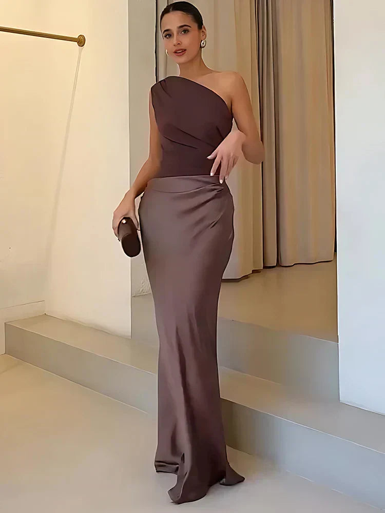 Sophia  | Maxi Dress with a Guilt in Satin