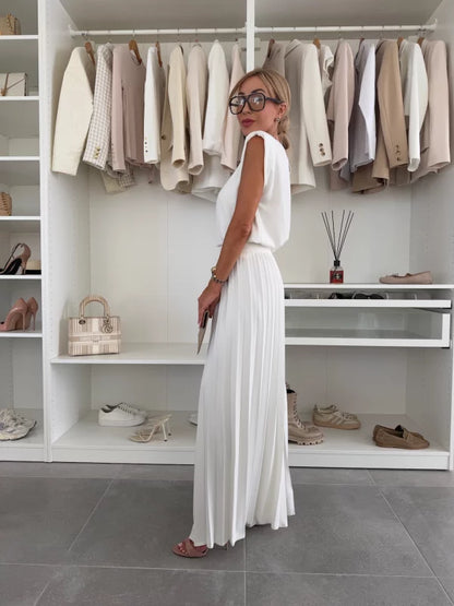Marian™ – Elegant Pleated Set